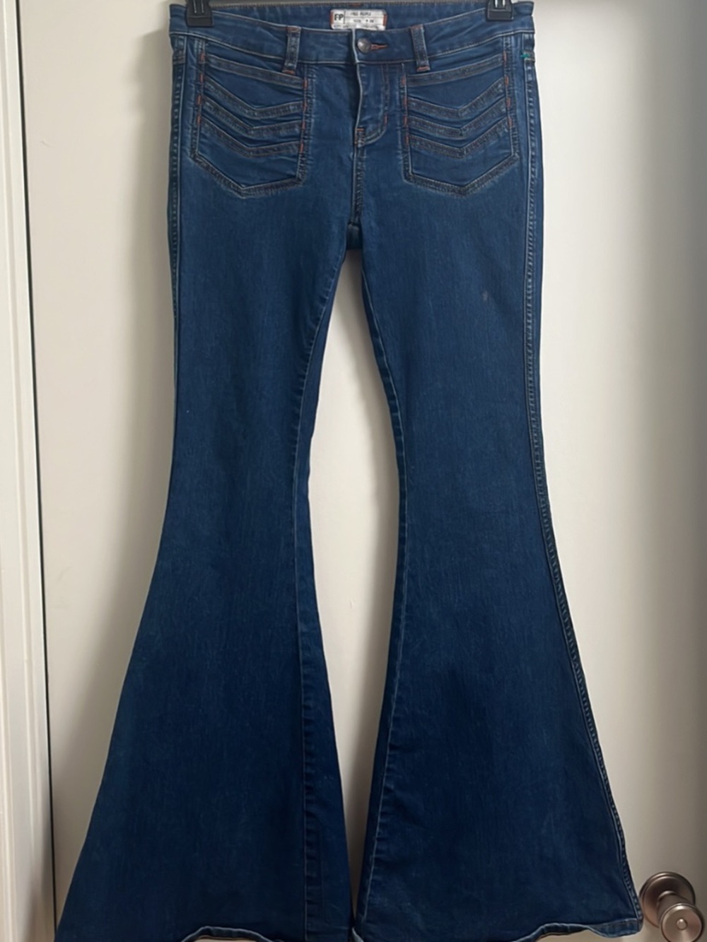 Free People Denim Bellbottoms sz 26
